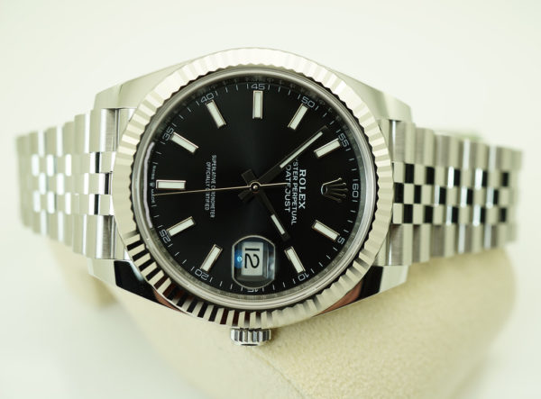BRAND NEW Rolex 126334 DATEJUST 41 FLUTED BEZEL BLACK STICK DIAL JUBILEE BAND 2022 FULL SET - Image 9