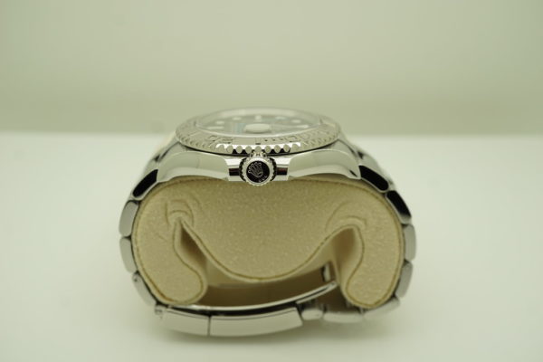Rolex 116622 YACHTMASTER PLATINUM BEZEL DARK RHODIUM DIAL 40MM WARRANTY FULL SET - Image 3