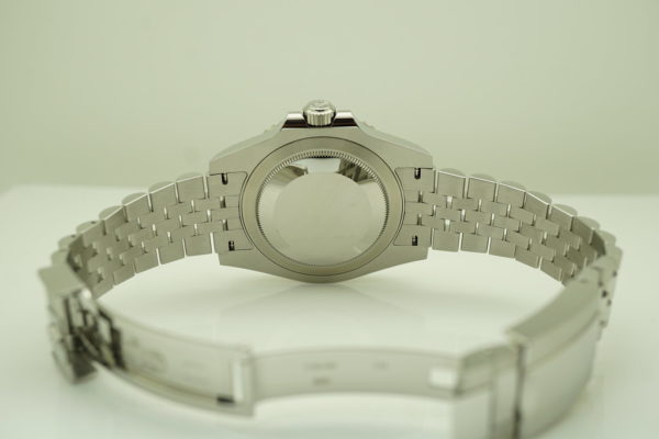 Rolex 126710BLNR GMT MASTER II BLACK BLUE BEZEL JUBILEE BAND 2021 COMPLETE SET - Image 8