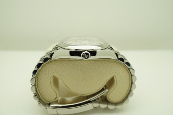 Rolex 126200 DATEJUST 36MM SILVER DIAL JUBILEE BAND 2021 WARRANTY FULL SET - Image 3