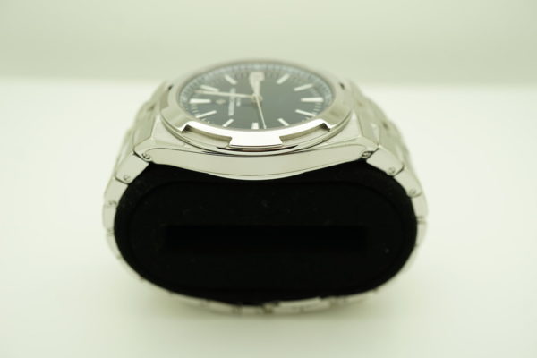 Vacheron CONSTANTIN OVERSEAS BLUE DIAL 4500V/110A-B128 41MM 2021 FULL SET - Image 4