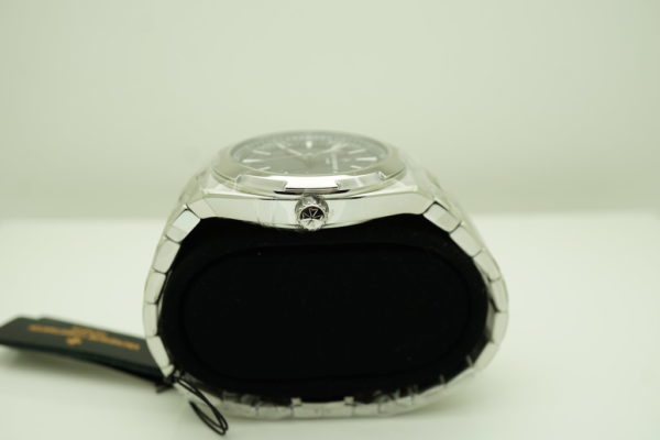 BRAND NEW Vacheron CONSTANTIN OVERSEAS 4500V BLUE DIAL 41MM 2021 COMPLETE SET - Image 3