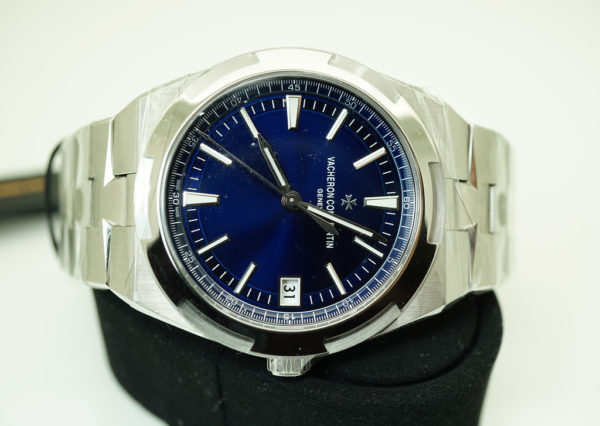 BRAND NEW Vacheron CONSTANTIN OVERSEAS 4500V BLUE DIAL 41MM 2021 COMPLETE SET - Image 9