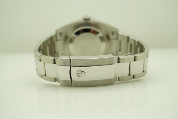 MINT Rolex 126334 DATEJUST 41 FLUTED BEZEL WIMBLEDON DIAL OYSTER 2022 FULL SET - Image 7