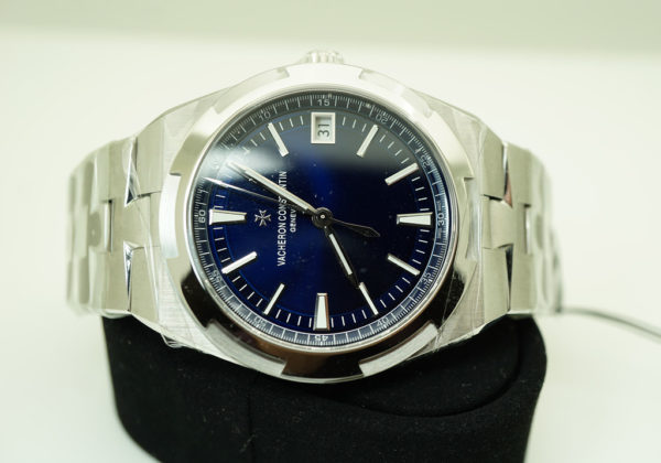 BRAND NEW Vacheron CONSTANTIN OVERSEAS 4500V BLUE DIAL 41MM 2021 COMPLETE SET - Image 10