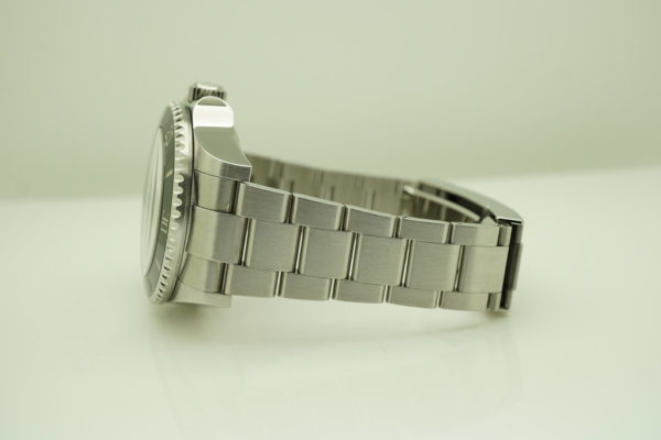 Rolex 126660 DEEPSEA D-BLUE DIAL JAMES CAMERON NEW MODEL WARRANTY FULL SET - Image 5