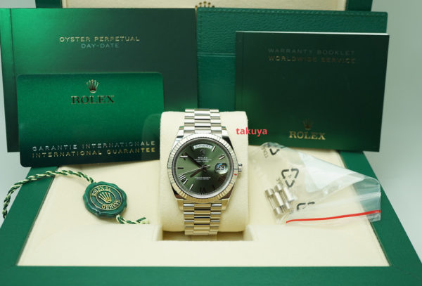 Rolex 228239 DAY DATE WHITE GOLD OLIVE GREEN ROMAN DIAL 2021 WARRANTY FULL SET - Image 2