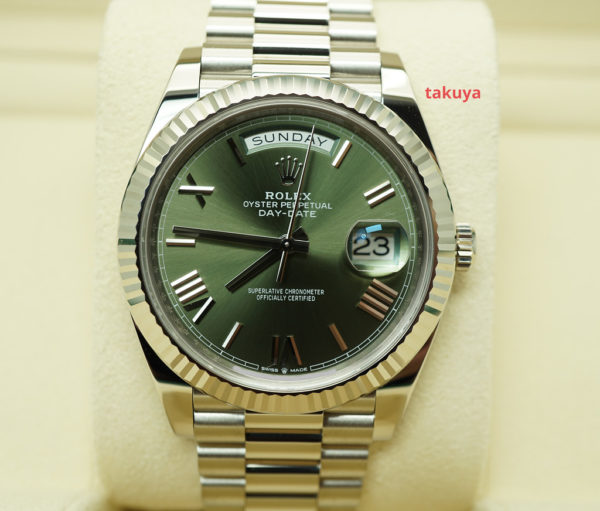 Rolex 228239 DAY DATE WHITE GOLD OLIVE GREEN ROMAN DIAL 2021 WARRANTY FULL SET