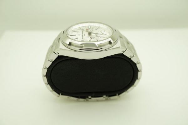 Vacheron CONSTANTIN OVERSEAS DUAL TIME 7900V SILVER DIAL 41MM 2019 FULL SET - Image 4