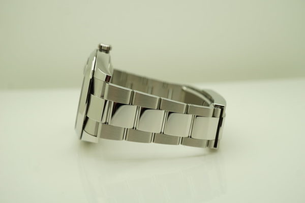 Rolex 126300 DATEJUST 41 WIMBLEDON DIAL OYSTER BAND 2021 WARRANTY FULL SET - Image 5