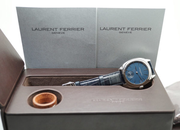 MINT Laurent Ferrier GALET SQUARE STAINLESS STEEL BLUE DIAL 2022 FULL SET - Image 2