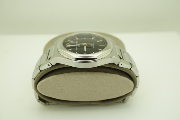 Girard Perregaux LAUREATO INFINITY EDITION LIMITED 188 PIECES 42MM 2022 FULL SET - Image 4