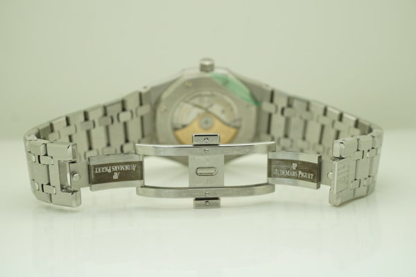 Audemars PIGUET ROYAL OAK 15300ST BLUE DIAL 39MM H SERIES BOXES PAPER - Image 8