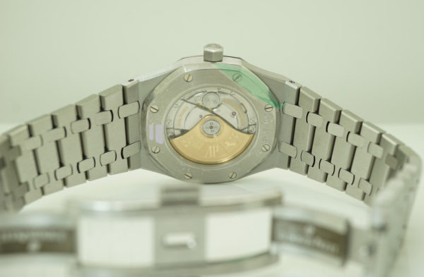 Audemars PIGUET ROYAL OAK 15300ST BLUE DIAL 39MM H SERIES BOXES PAPER - Image 9