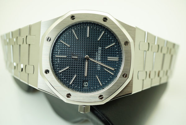 BRAND NEW Audemars PIGUET ROYAL OAK JUMBO EXTRA-THIN 15202ST BLUE DIAL 2020 FULL SET - Image 10