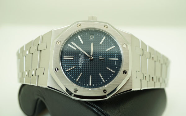 BRAND NEW Audemars PIGUET ROYAL OAK JUMBO EXTRA-THIN 15202ST BLUE DIAL 2020 FULL SET - Image 11