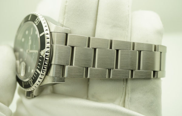 Rolex 16610 SUBMARINER DATE STAINLESS STEEL V SERIAL ENGRAVED REHAUT FULL SET - Image 6