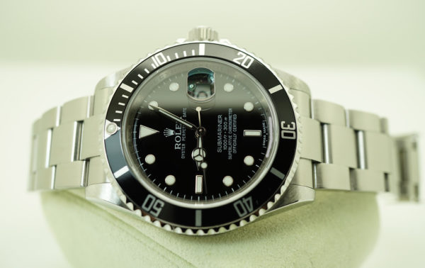 Rolex 16610 SUBMARINER DATE STAINLESS STEEL V SERIAL ENGRAVED REHAUT FULL SET - Image 11