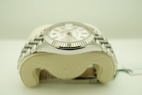 BRAND NEW Rolex 126334 DATEJUST 41 FLUTED BEZEL SILVER STICK DIAL JUBILEE FULL SET - Image 4