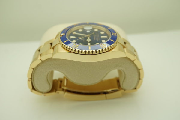 Rolex 116618LB SUBMARINER YELLOW GOLD SUNBURST BLUE DIAL 2020 WARRANTY FULL SET - Image 3