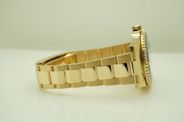 Rolex 116618LB SUBMARINER YELLOW GOLD SUNBURST BLUE DIAL 2020 WARRANTY FULL SET - Image 6