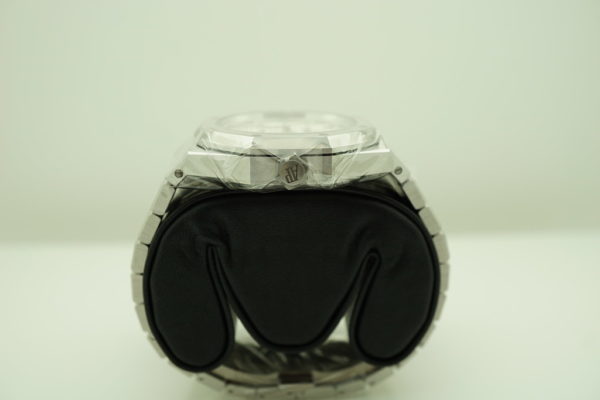 BRAND NEW Audemars PIGUET ROYAL OAK 15450ST WHITE DIAL 37MM 2021 COMPLETE SET - Image 3