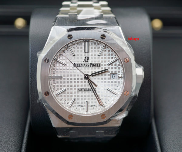 BRAND NEW Audemars PIGUET ROYAL OAK 15450ST WHITE DIAL 37MM 2021 COMPLETE SET