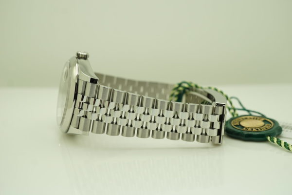 NEW Rolex 126200 DATEJUST 36MM BLACK DIAL JUBILEE BAND 2021 WARRANTY FULL SET - Image 5