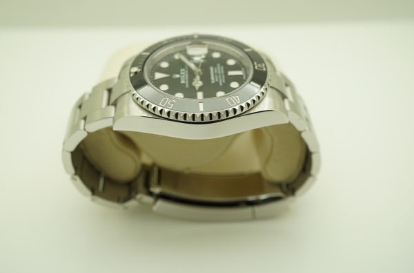 Rolex 116610LN SUBMARINER CERAMIC DATE 40MM 2020 WARRANTY COMPLETE SET - Image 4