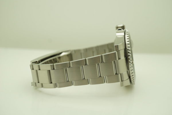 Rolex 116610LN SUBMARINER CERAMIC DATE 40MM 2020 WARRANTY COMPLETE SET - Image 6