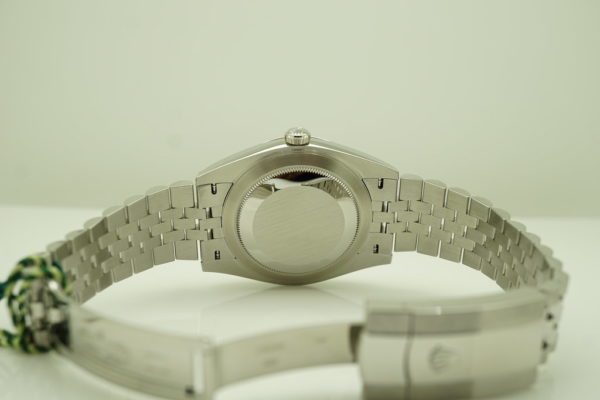 BRAND NEW Rolex 126334 DATEJUST 41 FLUTED BEZEL BLUE DIAMOND DIAL JUBILEE BAND 2022 FULL SET - Image 8