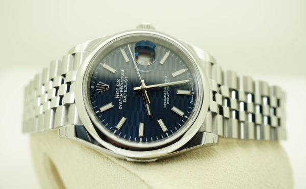 BRAND NEW Rolex 126200 DATEJUST 36 BLUE MOTIF DIAL JUBILEE BAND 2022 FULL SET - Image 10