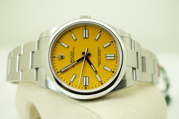 BRAND NEW Rolex 124300 OYSTER PERPETUAL YELLOW DIAL 41MM 2022 STICKERS FULL SET - Image 10