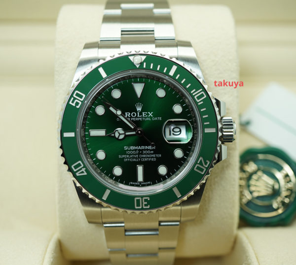 NEW Rolex 116610LV SUBMARINER HULK GREEN DIAL BEZEL 2020 WARRANTY FULL SET