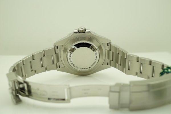 BRAND NEW Rolex 126600 SEA-DWELLER 43MM CYCLOPS RED TEXT 2022 COMPLETE SET - Image 8