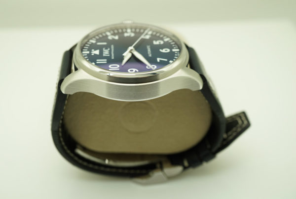 MINT Iwc BIG PILOT 43MM BLUE DIAL IW329303 2022 NEW MODEL FULL SET - Image 4