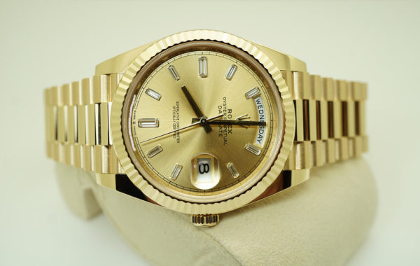 Rolex 228238 DAY DATE 40 YELLOW GOLD CHAMPAGNE BAGUETTE DIAMOND DIAL 2022 FULL SET - Image 9