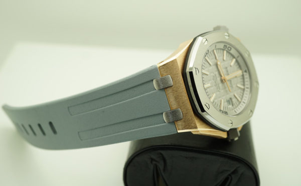 Audemars PIGUET ROYAL OAK OFFSHORE DIVER ROSE GOLD JAPAN LIMITED 500 WARRANTY - Image 5