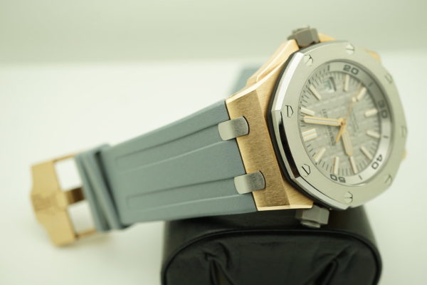 Audemars PIGUET ROYAL OAK OFFSHORE DIVER ROSE GOLD JAPAN LIMITED 500 WARRANTY - Image 6