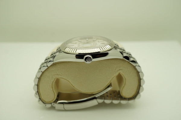 Rolex 126334 DATEJUST 41 FLUTED BEZEL SILVER STICK DIAL JUBILEE 2021 FULL SET - Image 3