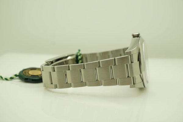 NEW Rolex 214270 EXPLORER I FULL LUME DIAL 39MM DISCONTINUED 2021 FULL SET - Image 6