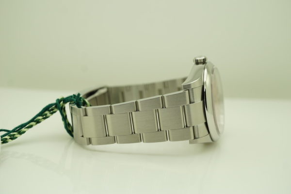 BRAND NEW Rolex 126000 OYSTER PERPETUAL CORAL RED DIAL 36MM 2022 COMPLETE SET - Image 6