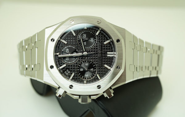 BRAND NEW Audemars PIGUET ROYAL OAK CHRONOGRAPH 50TH ANNIVESARY 26240ST BLACK DIAL FULL SET - Image 8