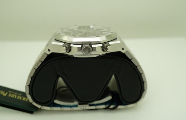 BRAND NEW Audemars PIGUET ROYAL OAK CHRONOGRAPH 50TH ANNIVESARY 26240ST BLACK DIAL FULL SET - Image 3