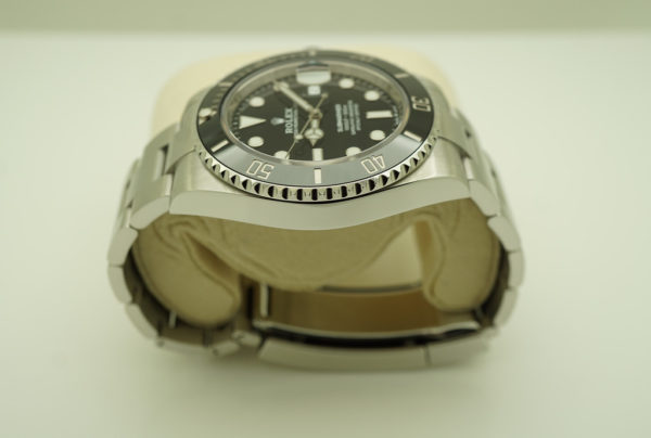 Rolex 126610LN SUBMARINER DATE 41MM NEW MODEL 2021 COMPLETE SET - Image 4