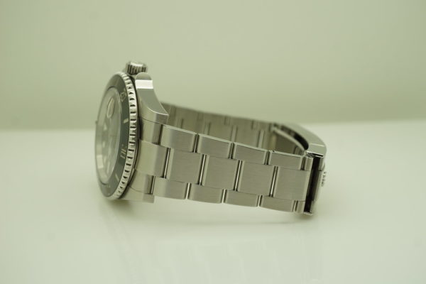 Rolex 126610LN SUBMARINER DATE 41MM NEW MODEL 2021 COMPLETE SET - Image 5
