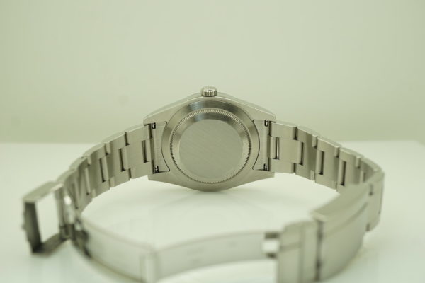 Rolex 214270 EXPLORER I FULL LUME DIAL 39MM DISCONTINUED 2020 FULL SET - Image 8