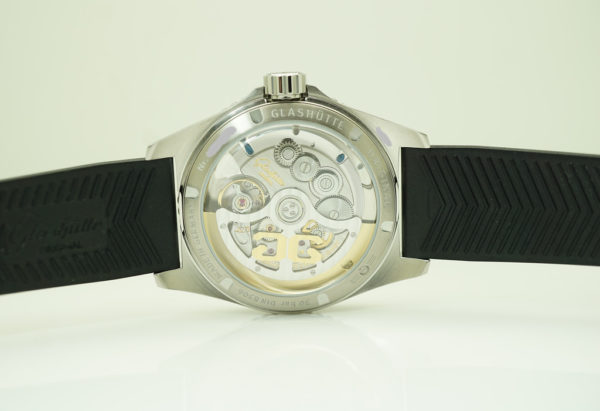 BRAND NEW Glashutte ORIGINAL SeaQ PANORAMA DATE BLACK DIAL 2021 COMPLETE SET - Image 7