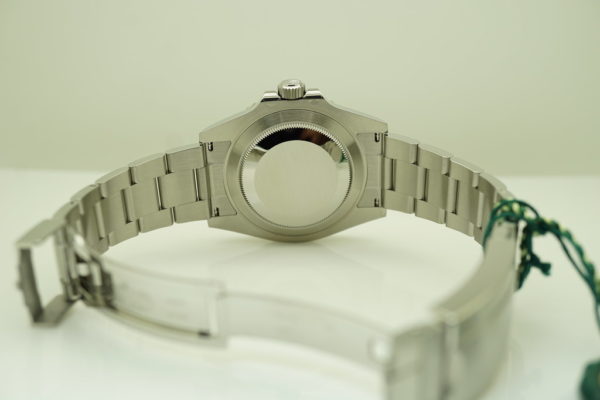 BRAND NEW Rolex 124060 SUBMARINER NO DATE 41MM 2022 COMPLETE SET - Image 8