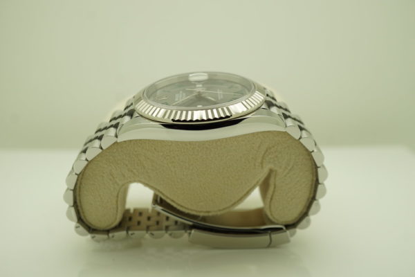 MINT Rolex 126334 DATEJUST 41 FLUTED BEZEL WIMBLEDON DIAL JUBILEE 2022 FULL SET - Image 4